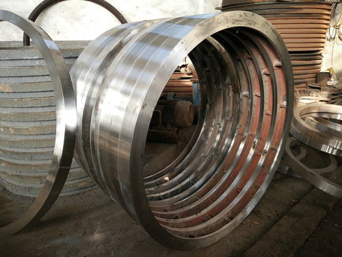 金滩齿轮 铸钢轮带与滚圈的专业加工，驱动机电设备高效运转